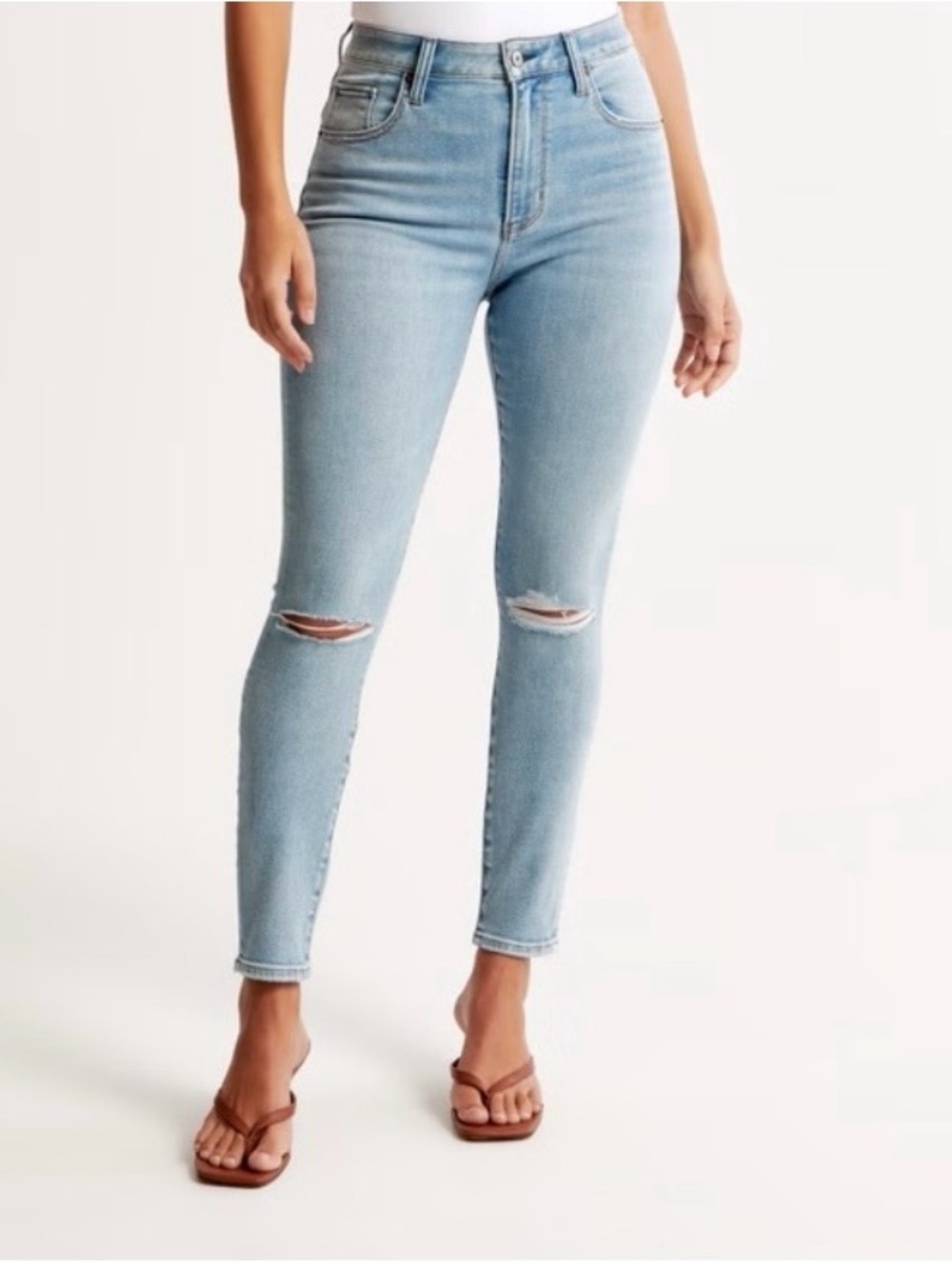 NWT: Abercrombie & Fitch Curve Love Super Skinny Ankle Jeans | Size: 10/30W